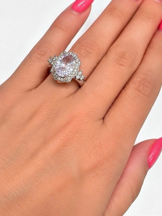 Jewelry - Oval Purple Statement Ring New